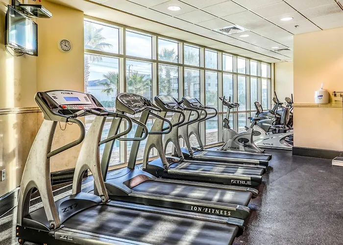 Holiday home Gulf View With Amenities Scenic Balcony Open Layout W&d & Ac Gulf Shores