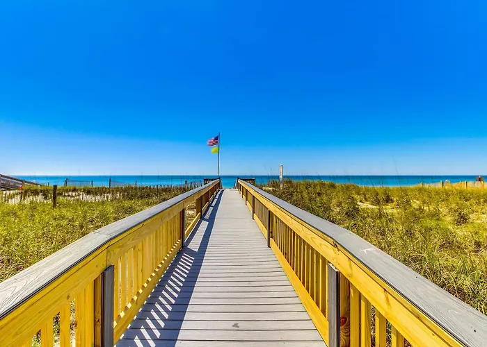 Holiday home Gulf View With Amenities Scenic Balcony Open Layout W&d & Ac